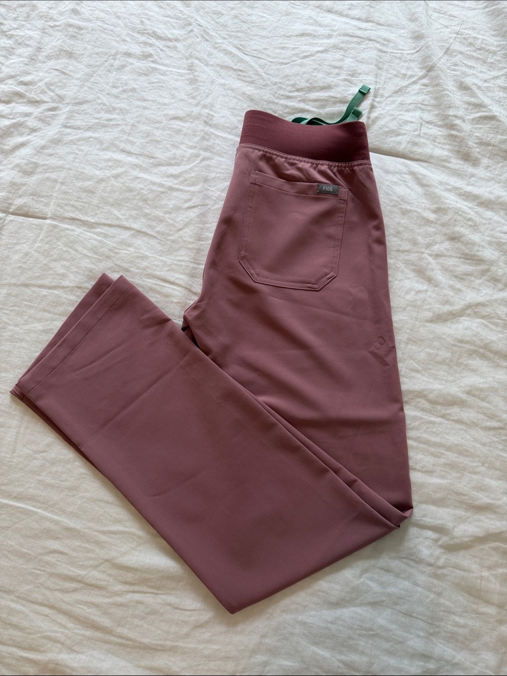 Figs Mauve Scrub Pants with Green Drawstring Accent